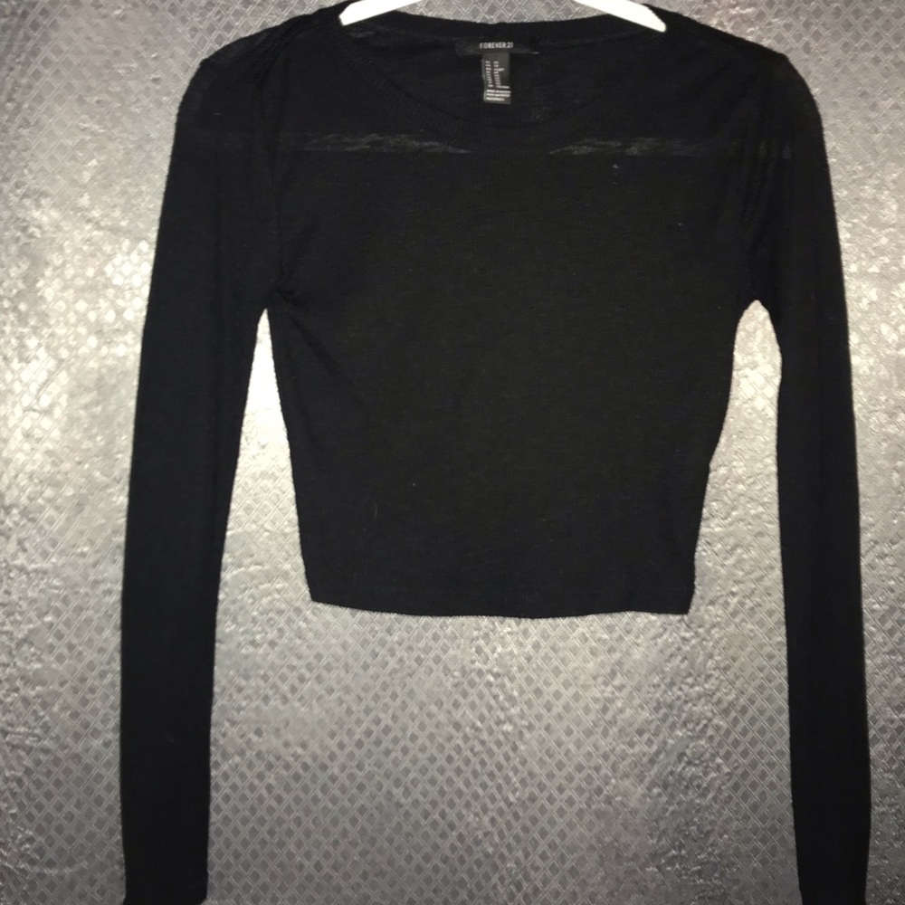 FOREVER 21 BLACK LONG SLEEVE RIBBED CROP TOP